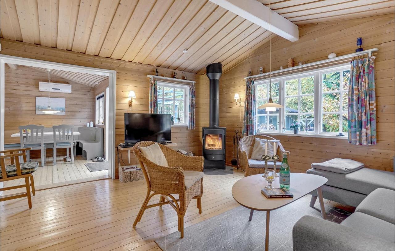 3 Bedroom Cozy Home In Børkop Zewnętrze zdjęcie